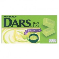 Зеленый шоколад Молочный чай Dars 45 грамм 